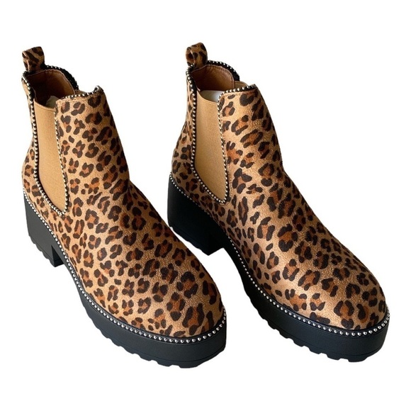 Chelsea Studded Animal Print Leopard Slip-on Platform Lug Booties Size 11 NWT - Picture 9 of 9